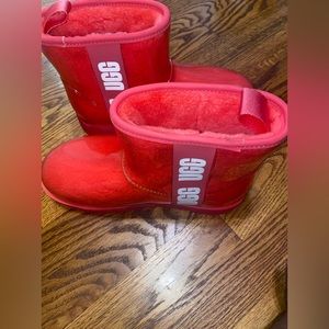 UGG Classic Clear Mini Boot